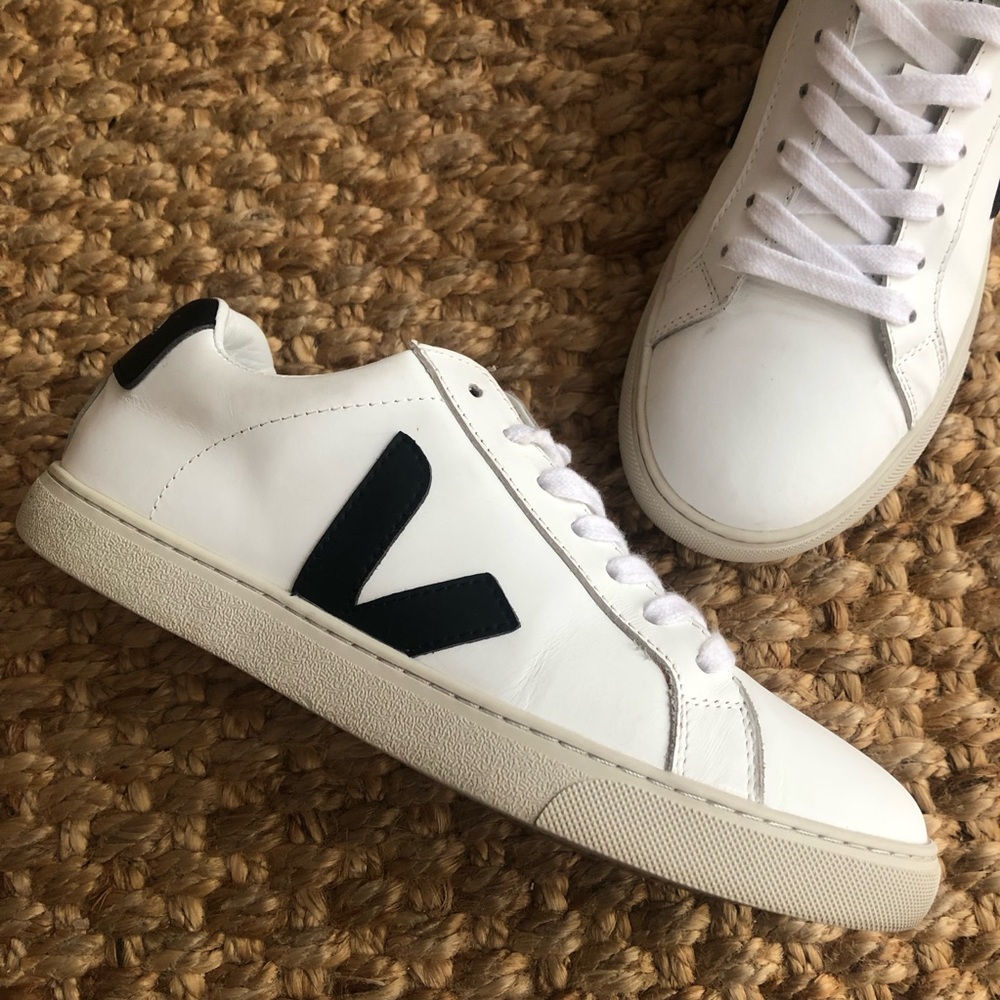 Veja Esplar Logo Sneakers. US Size 8